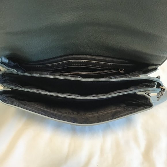 S-Q Vegan Leather Crossbody Bag with Wristlet Strap - Picture 7 of 10